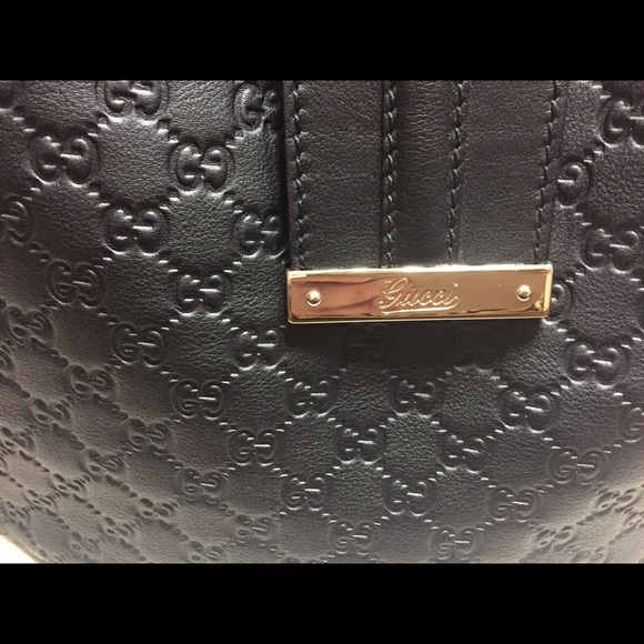 💯% Authentic Gucci hobo bag - Picture 8 of 8